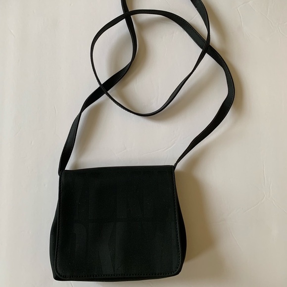 Dkny Handbags - DKNY Black cross body purse